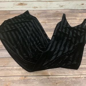 Reggio Vintage Black Velvet Evening Gown